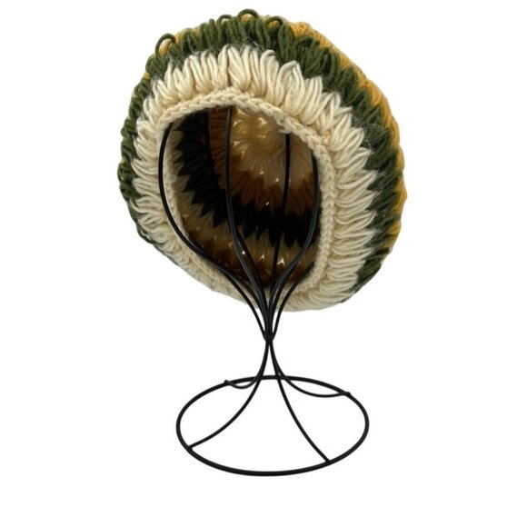 Vintage Hand-Knit Wool Beret With Pom-Pom Accent In Green Cream & Mustard For Ad - Picture 2 of 8
